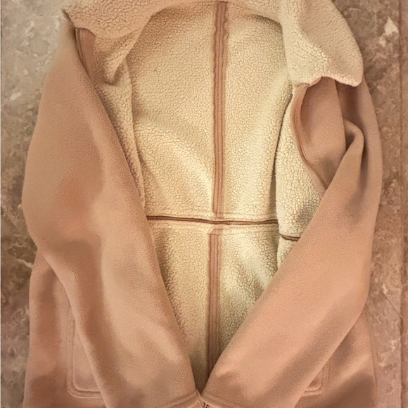 Women's Tan Sherpa-Lined Jacket - Picture 2 of 3